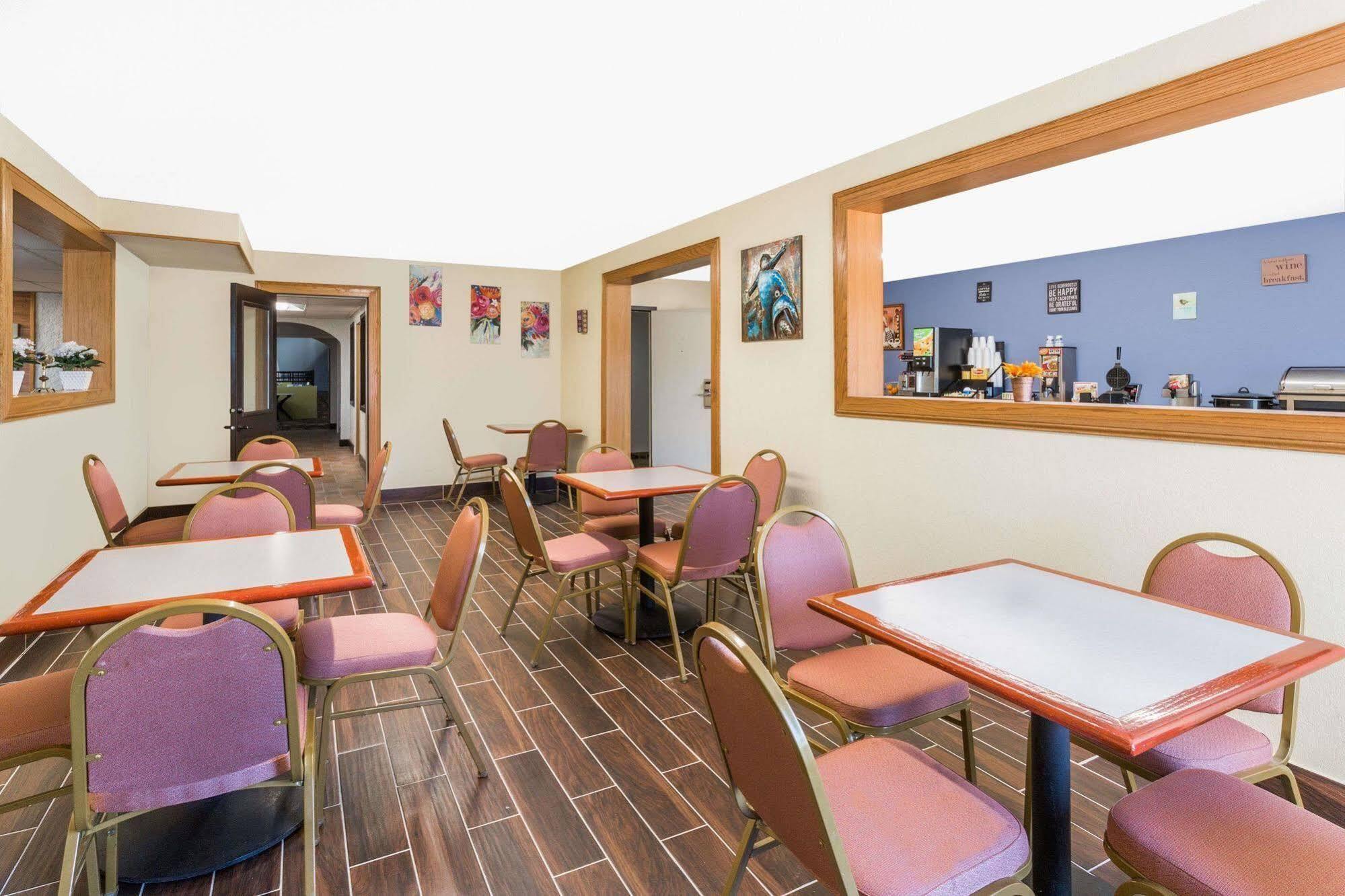 Scottsbluff Inn Dış mekan fotoğraf