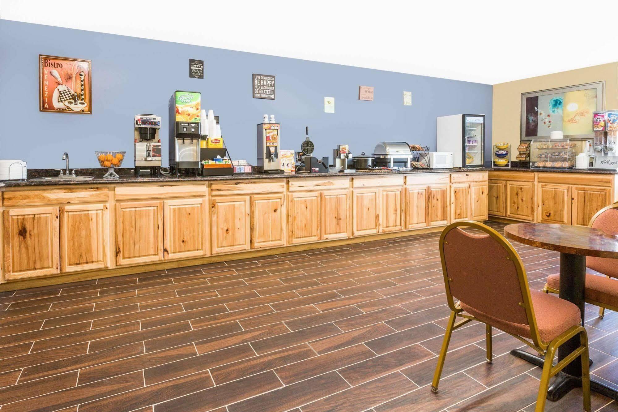 Scottsbluff Inn Dış mekan fotoğraf